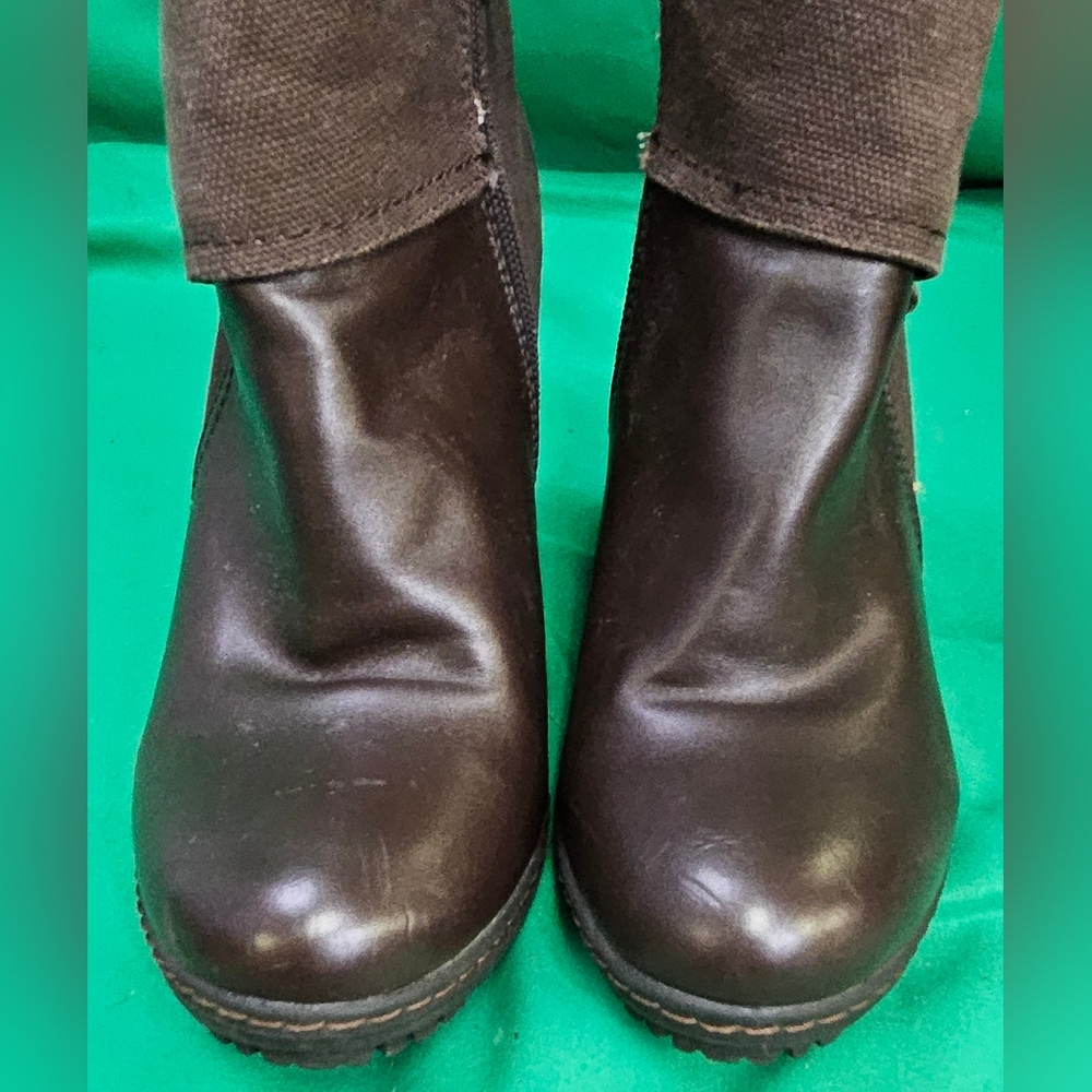 Italiana Boots Womens Sz 7.5‎ Ankle Booties Brown Shoes Heels Zip Up BD3312 New